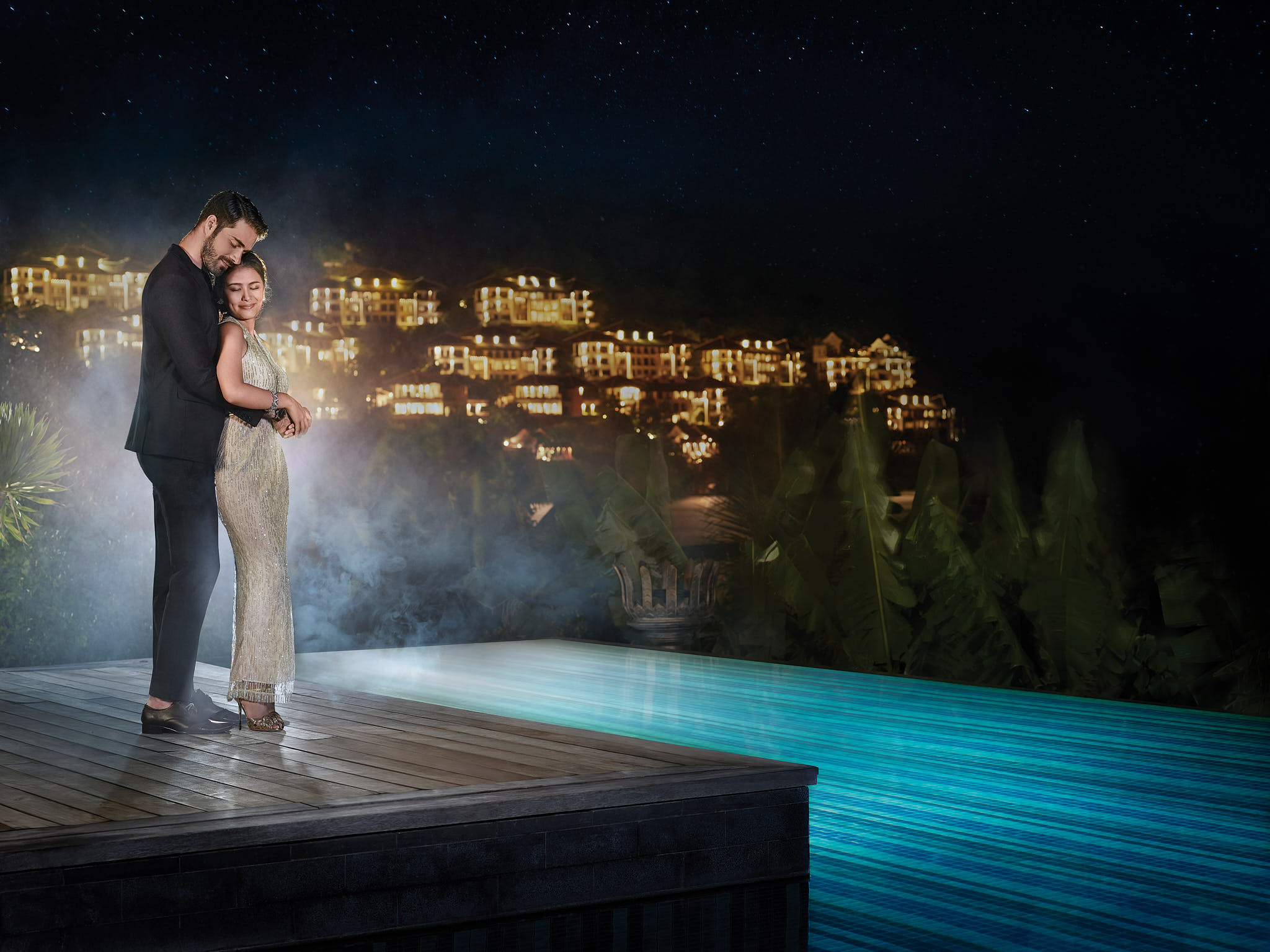 ISPR_CouplePoolNight