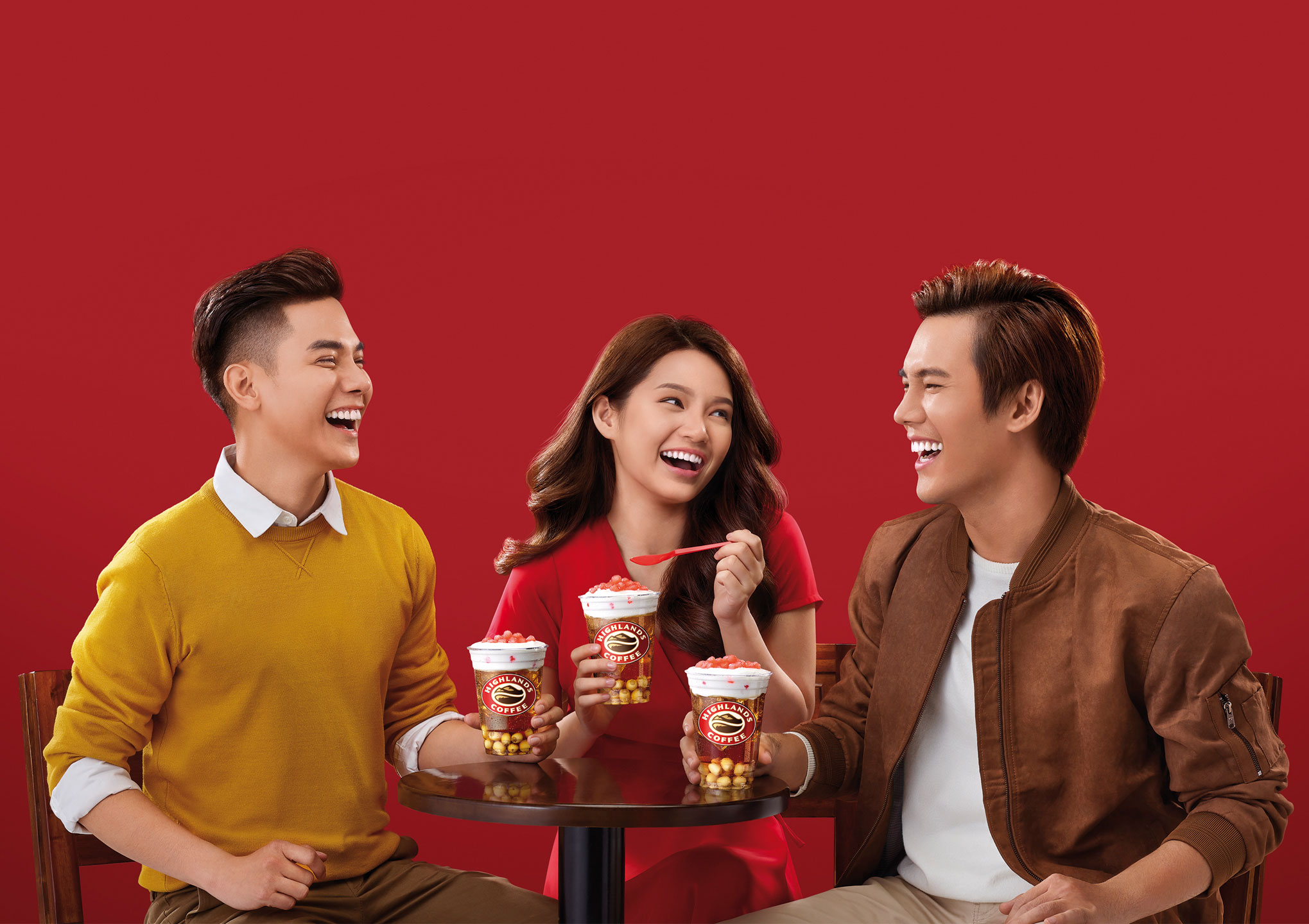 t110_Highlands_Coffee_Tet_WingChan